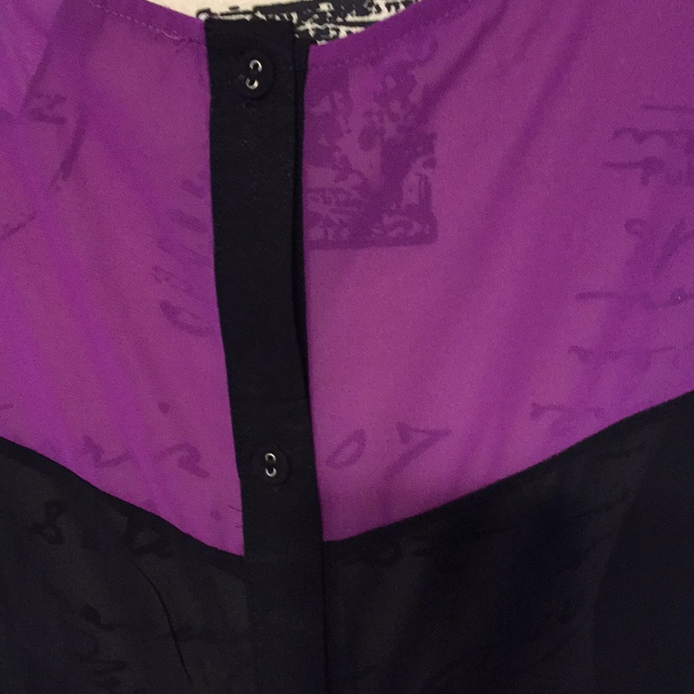Torrid women top size 2 (2x ) (18/20) - Picture 6 of 10